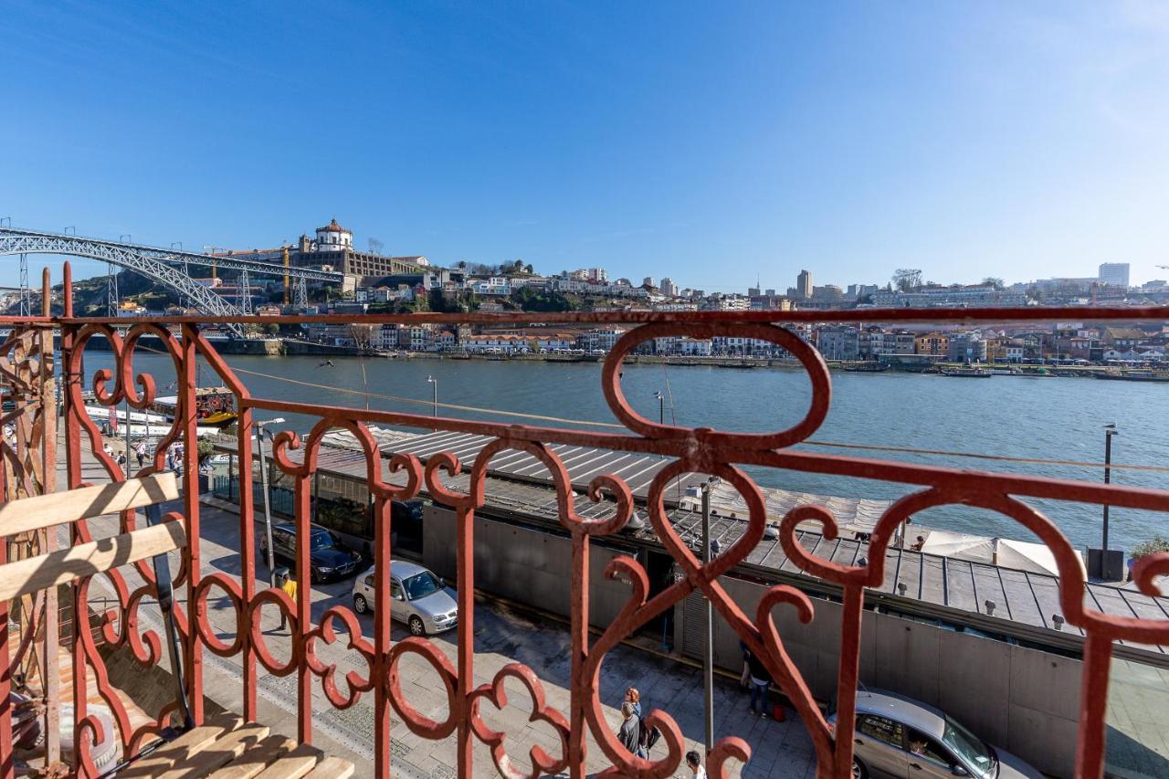 Youropo - Ribeira Porto Exterior foto