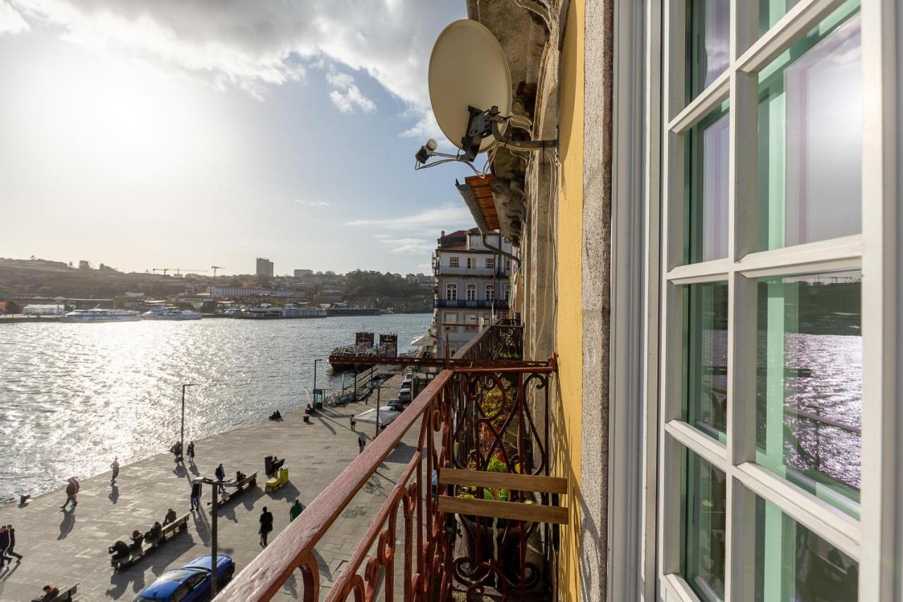 Youropo - Ribeira Porto Exterior foto